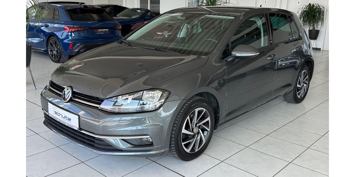 VW Golf 99.000 km 16.490 &euro; Arnsberg 59759