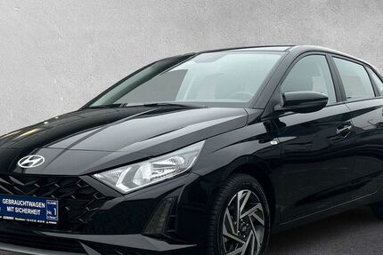 Hyundai i20 14.000 km 17.970 € Rüsselsheim 65428