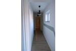 2 Zimmer im Souterrain