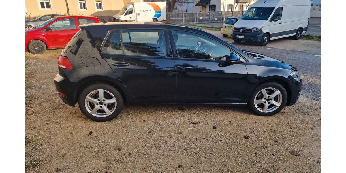 VW Golf 154.000 km 11.300 &euro; Friedberg 86316