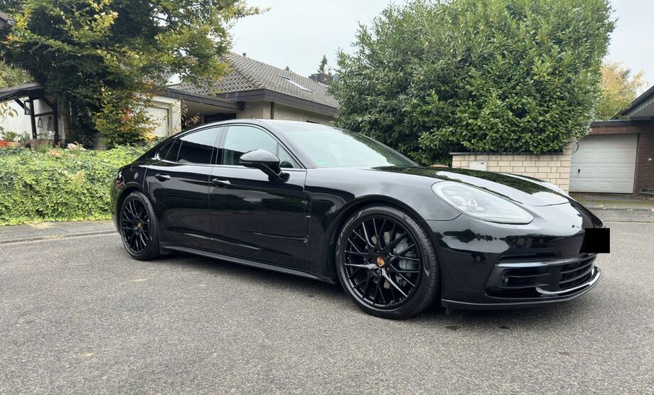 Porsche Panamera 94.000 km 59.299 € Köln 51063