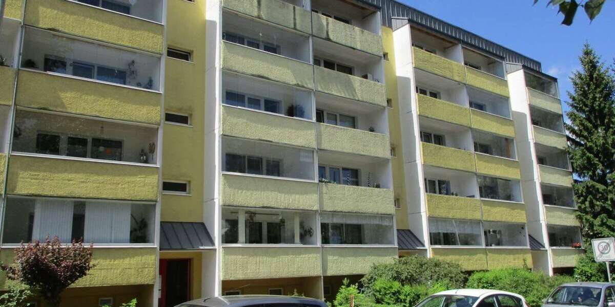 Etagenwohnung Neubrandenburg Fritscheshof - 3 Zimmer, 61 m&sup2;, 305&euro; | Angebot:26972962