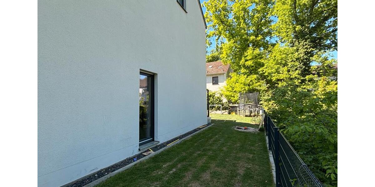 Reihenhaus Rüsselsheim am Main - 6 Zimmer, 144 m&sup2;, 2.300&euro; | Angebot:26536363