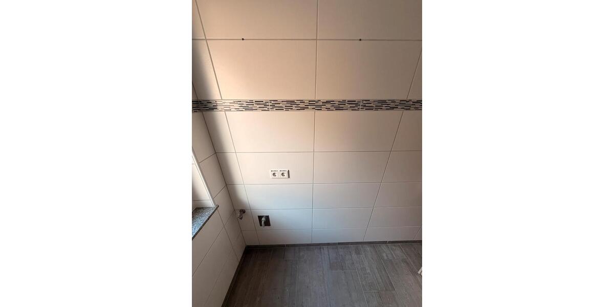 Erdgeschoßwohnung Remscheid Lüttringhausen - 3.5 Zimmer, 62 m&sup2;, 680&euro; | Angebot:24729845