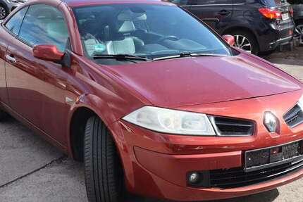 Renault Megane 157.000 km 3.000 &euro; Dresden 01237