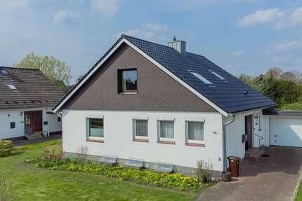 Haus Büdelsdorf - 4 Zimmer, 158 m&sup2;, 398.000&euro; | Angebot:26406926