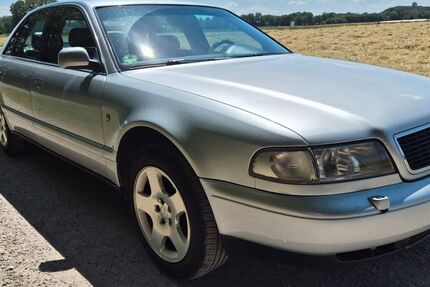 Audi A8 374.000 km 3.000 &euro; Dorsten 46284