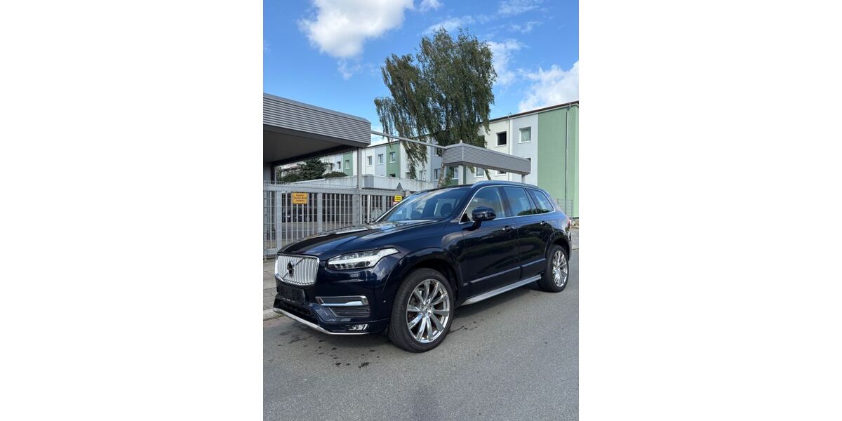 Volvo XC90 179.371 km 23.399 &euro; Bremen 28197