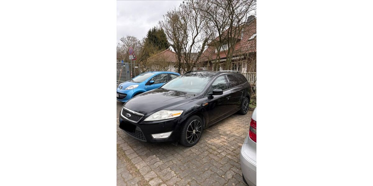Ford Mondeo 218.000 km 2.900 &euro; Bad Arolsen 34454