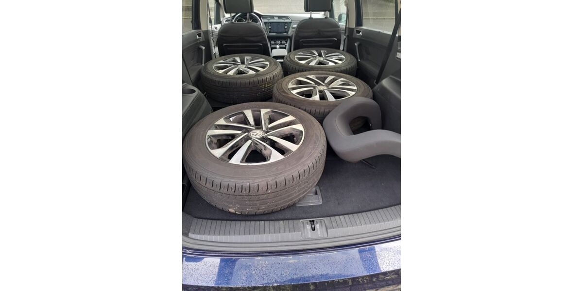 VW Touran 118.000 km 20.900 &euro; Föhren 54343