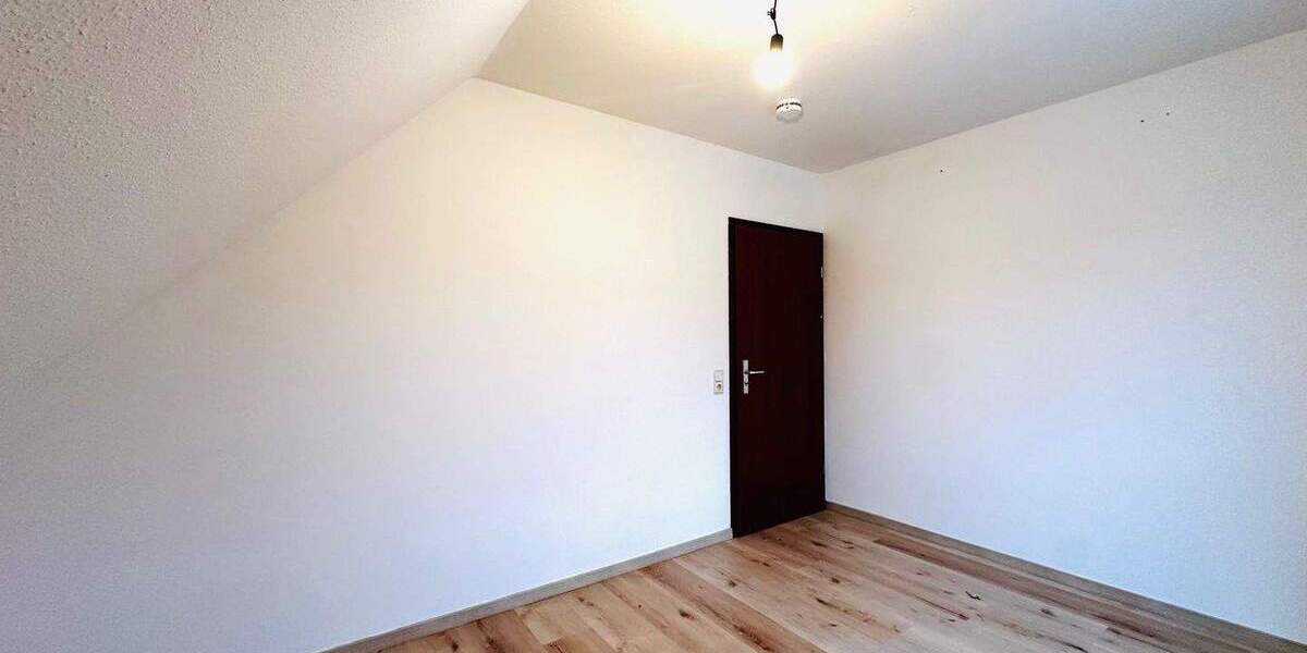 Etagenwohnung Langenzenn - 2 Zimmer, 45 m&sup2;, 129.000&euro; | Angebot:26930452