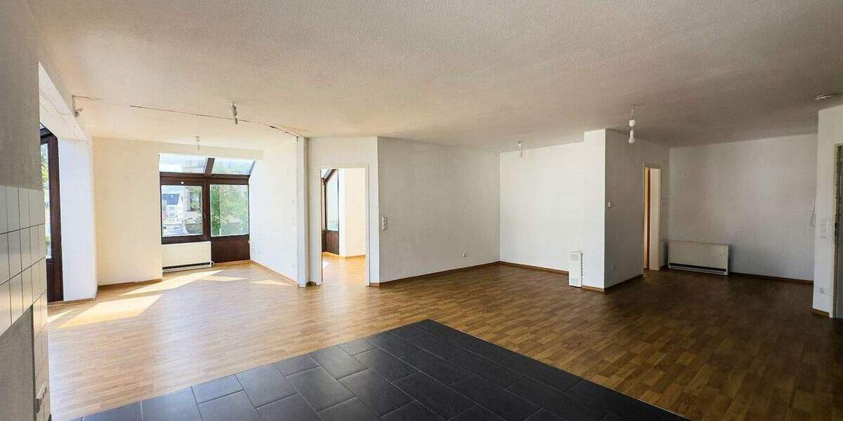 Etagenwohnung Gärtringen - 3 Zimmer, 89 m&sup2;, 305.000&euro; | Angebot:25741851