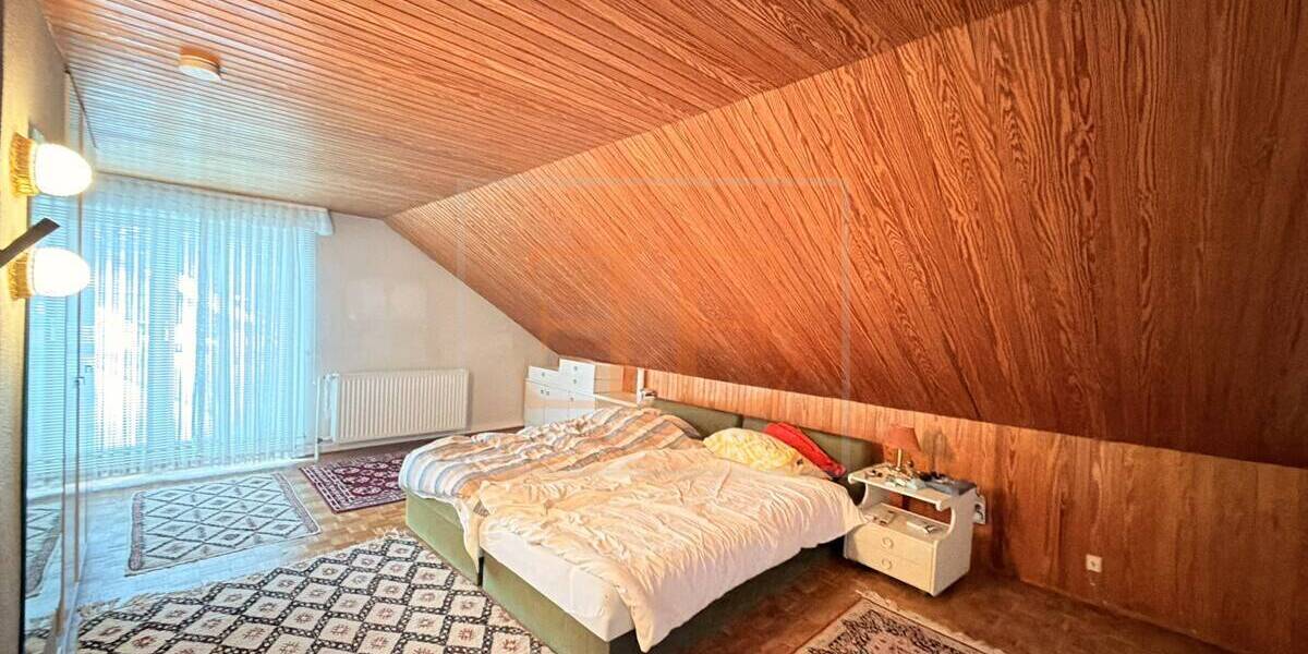 Klassische DHH mit Vollkeller und Garage in ruhiger Sackgassenlage von Ahrensburg - Doppelhaushälfte Ahrensburg | Angebot:26121169