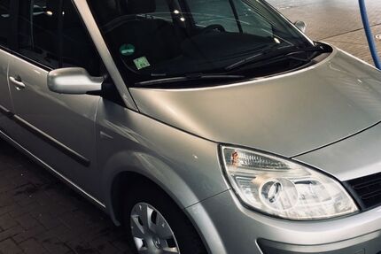 Renault Scenic 212.456 km 1.599 &euro; Pohlheim 35415