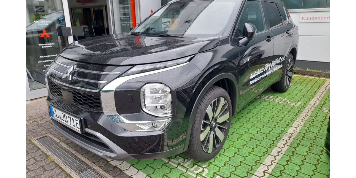 Mitsubishi Outlander 1.500 km 49.390 &euro; Kaiserslautern 67661
