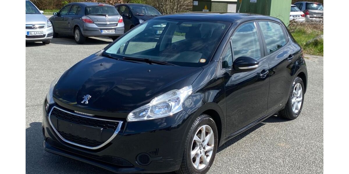 Peugeot 208 199.000 km 3.990 &euro; Bilschau 24988