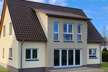 Haus zum Kaufen in Fredersdorf 689.000 € 153 m² 4 zimmer