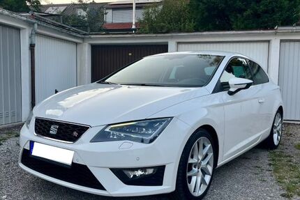 Seat Leon 71.107 km 14.490 &euro; München 80687