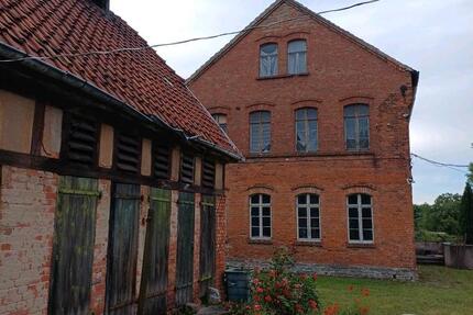 Haus Wanzleben-Börde Börde - 6 Zimmer, 250 m&sup2;, 10.000&euro; | Angebot:27023069