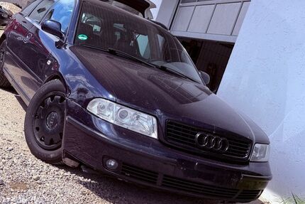 Audi A4 340.000 km 699 &euro; Seifriedswörth 84189
