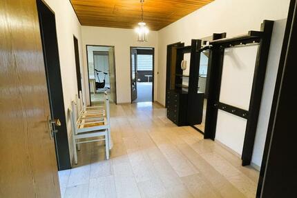 Greven: Charmante AltbauWohnung mit Balkon – ein Traum für Paare