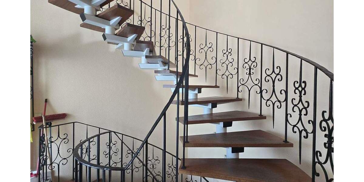 Gewerbeobjekt Frechen Habbelrath - 8 Zimmer, 850.000&euro; | Angebot:24234706