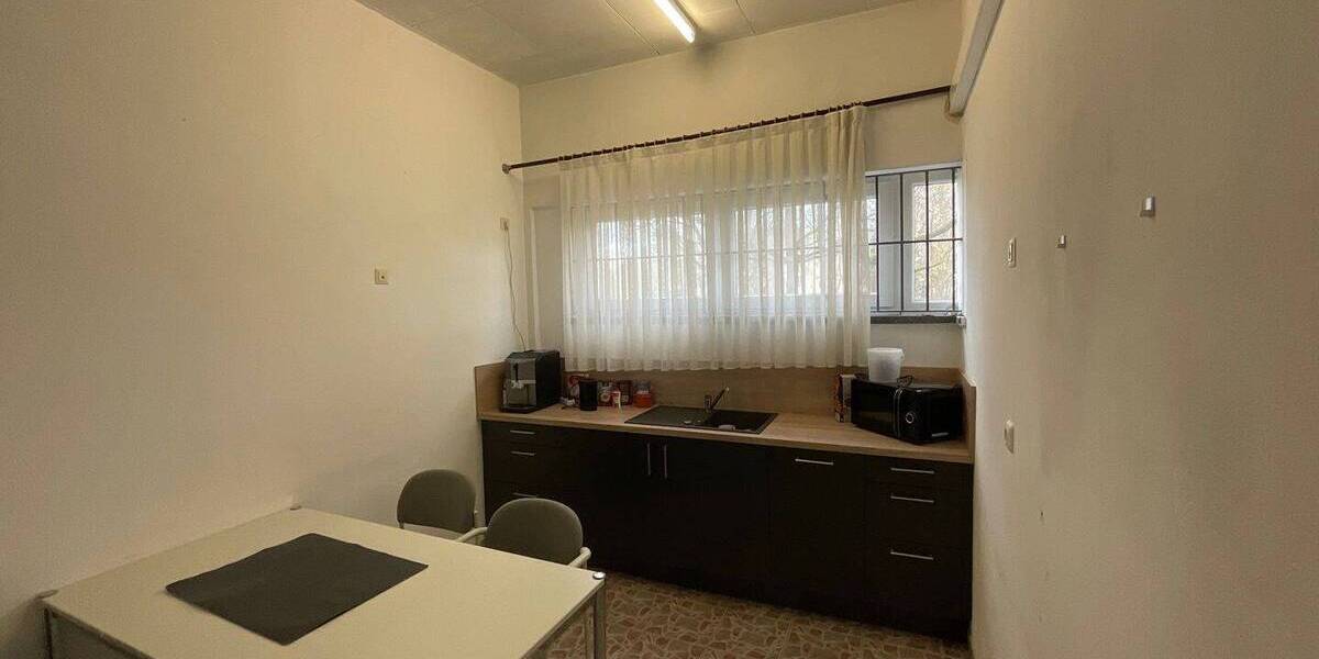 Gewerbeobjekt Amberg Eglsee - 2 Zimmer, 103 m&sup2;, 105.000&euro; | Angebot:25985337