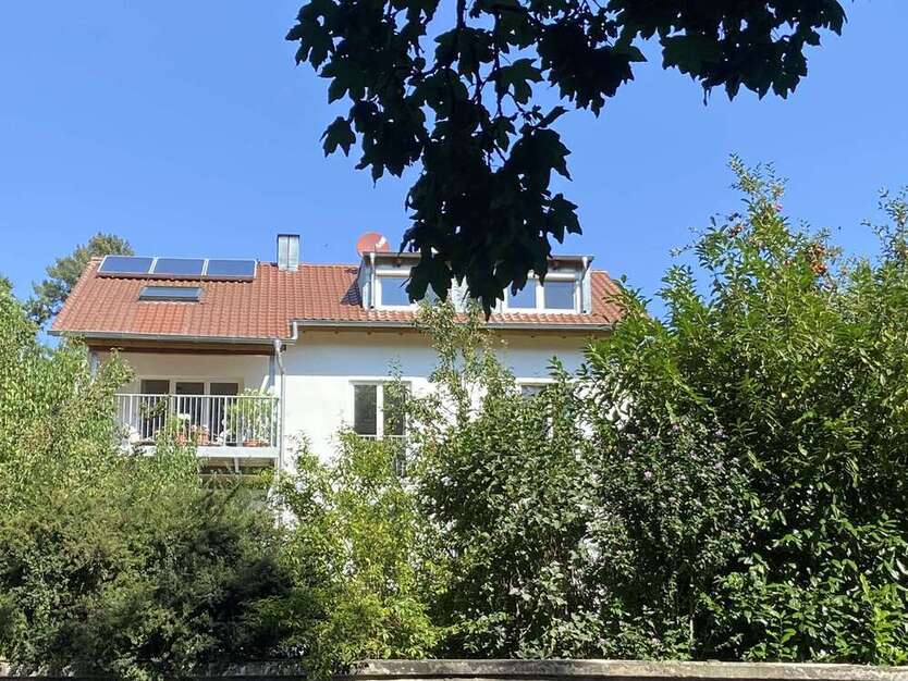 Haus zum Kaufen in Donaustauf 920.000 € 250 m²