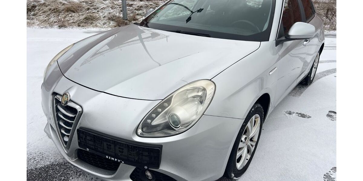Alfa Romeo Giulietta 202.000 km 2.990 &euro; Berlin 12057