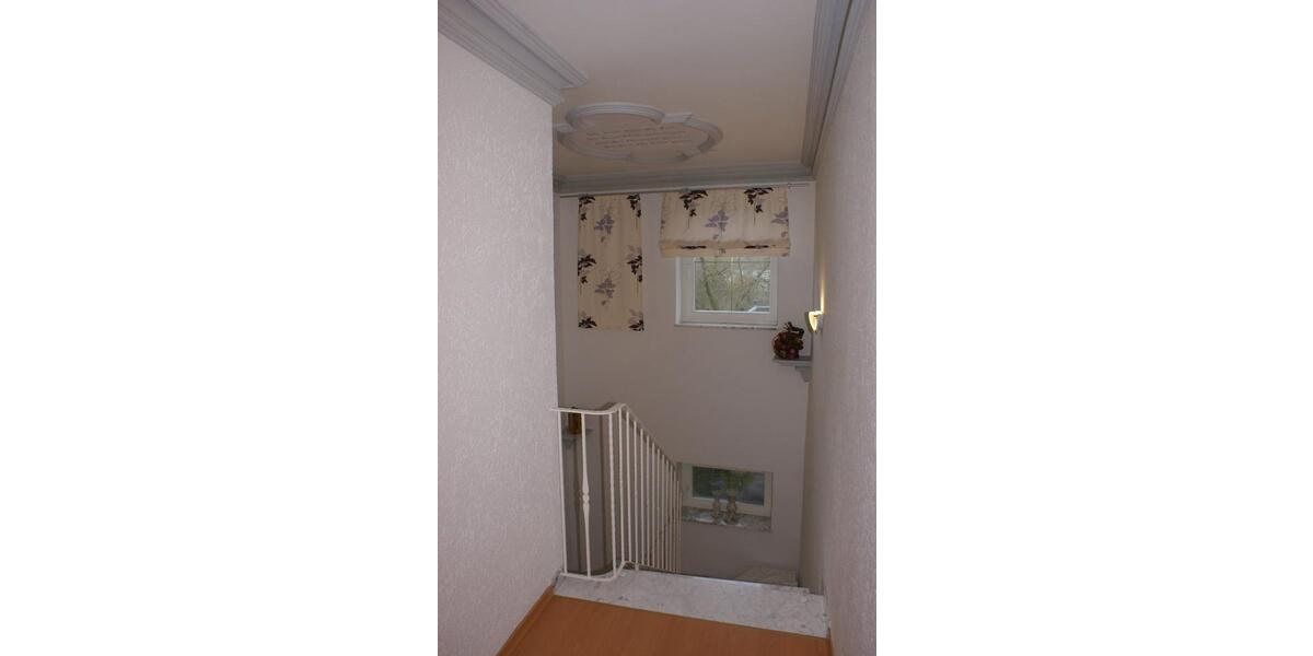 Reihenhaus Mellrichstadt - 4.5 Zimmer, 238 m&sup2;, 275.000&euro; | Angebot:25887667