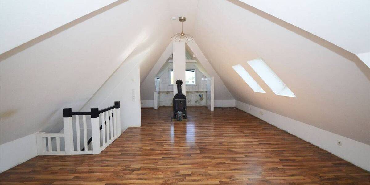 Mehrfamilienhaus, Wohnhaus Köln Sürth - 8 Zimmer, 213 m&sup2;, 720.000&euro; | Angebot:26853377