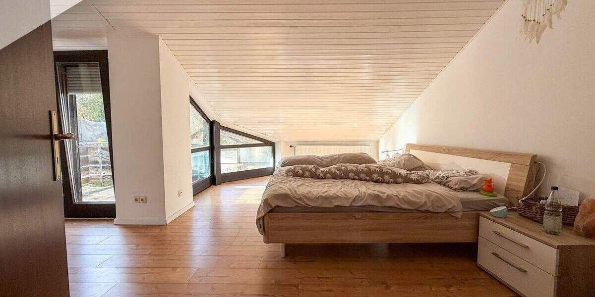 Reihenmittelhaus Karlsruhe Durlach - 4 Zimmer, 167 m&sup2;, 650.000&euro; | Angebot:25727865
