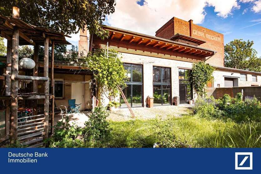 Halle in Chemnitz 679.000 € 293.31 m²