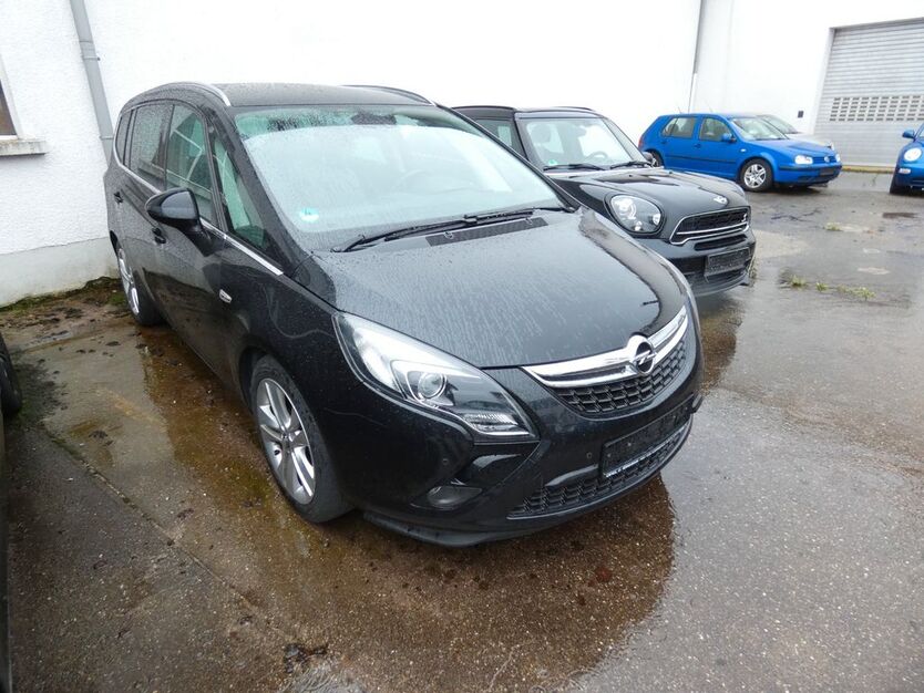 Opel Zafira 153.000 km 5.990 € Neu-Ulm 89231
