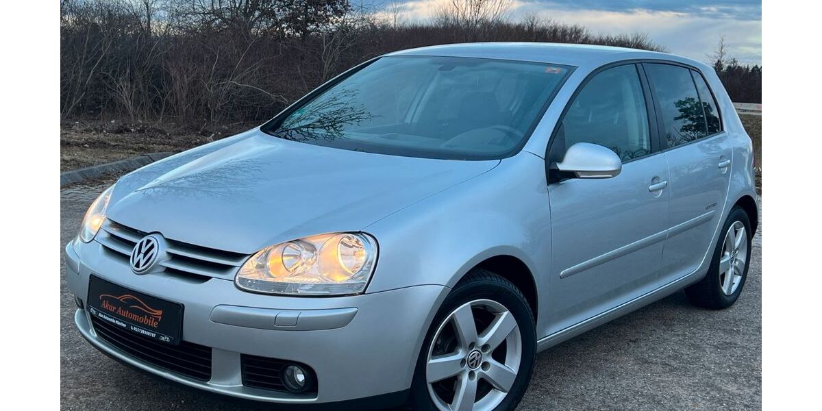 VW Golf 54.000 km 5.990 &euro; München 81243