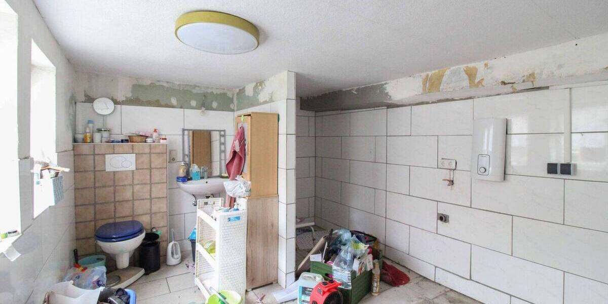 Einfamilienhaus Nidda Wallernhausen - 4 Zimmer, 114 m&sup2;, 90.000&euro; | Angebot:26245238