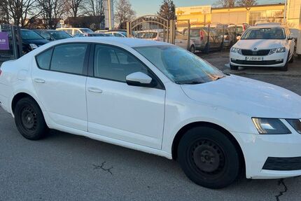 Skoda Octavia 460.000 km 6.200 &euro; Lahr 77933