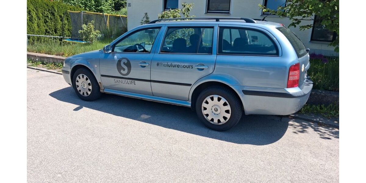 Skoda Octavia 206.000 km 1.990 &euro; MARKT WALD 86865