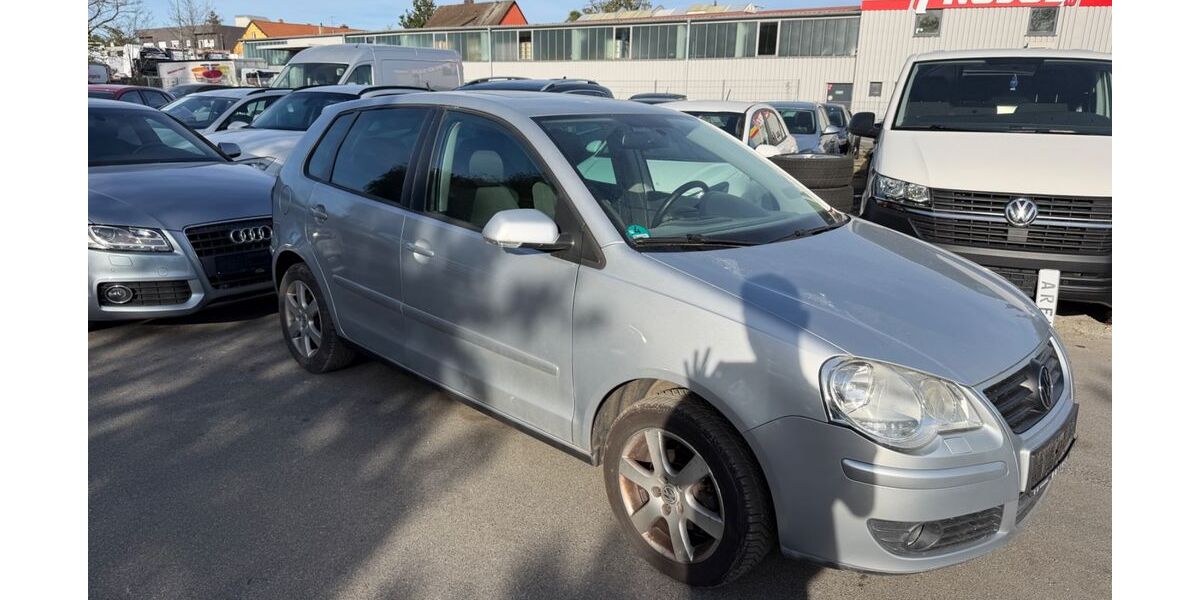 VW Polo 94.000 km 5.990 &euro; Fürth 90765