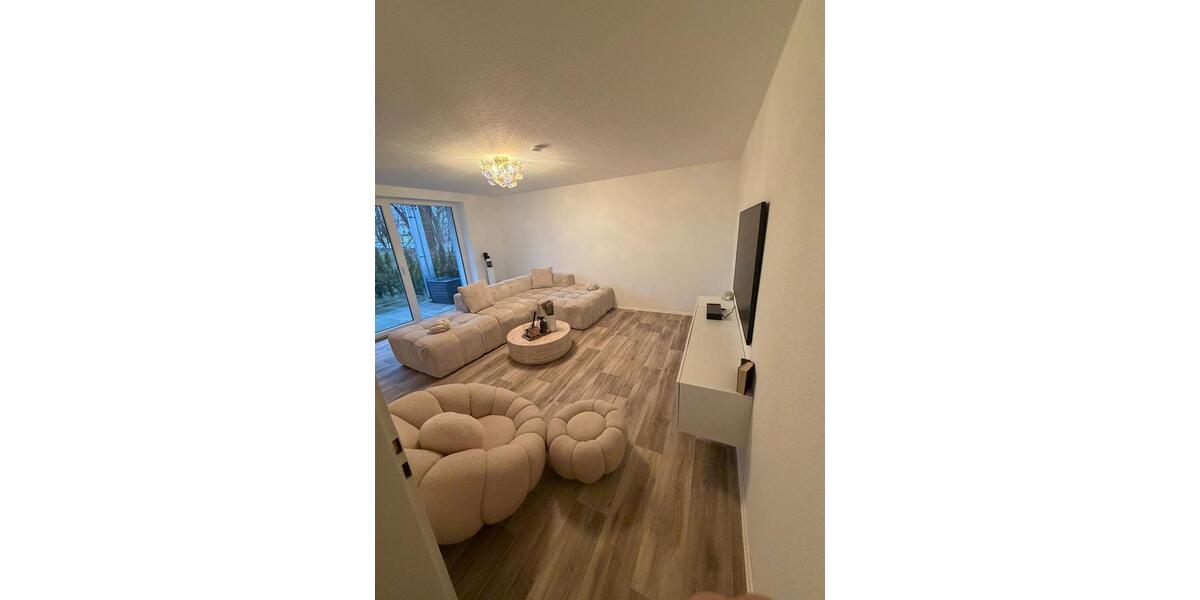 Erdgeschoßwohnung Möhnesee - 2 Zimmer, 72 m&sup2;, 828&euro; | Angebot:24966134