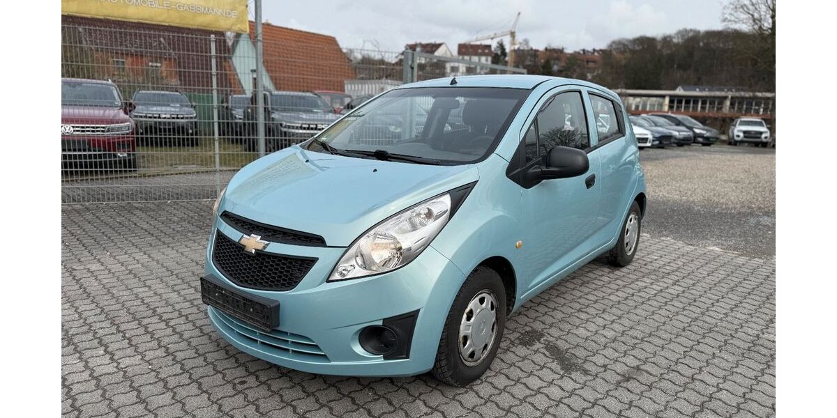 Chevrolet Spark 141.123 km 1.890 &euro; Würzburg 97076