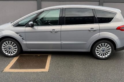 Ford S-Max 195.410 km 6.799 € Nürnberg 90431