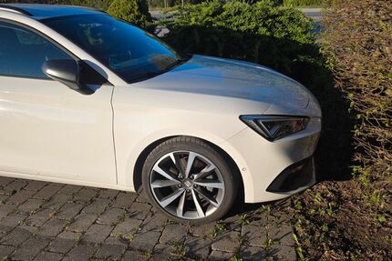 Seat Leon 39.600 km 18.500 &euro; Nußdorf 83365