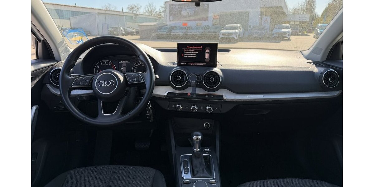 Audi Q2 35 TFSI S-Tronic / Sitzheizung / AKH 77.000 km 19.990 &euro; Donauwörth 86609
