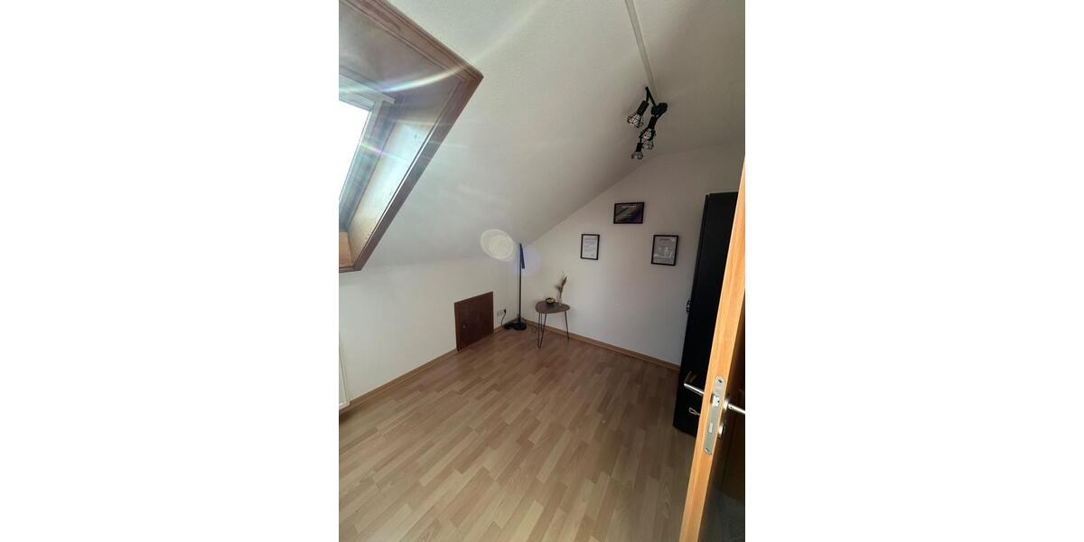 Reihenhaus Langenfeld (Rheinland) - 3.5 Zimmer, 115 m&sup2;, 550.000&euro; | Angebot:26272199