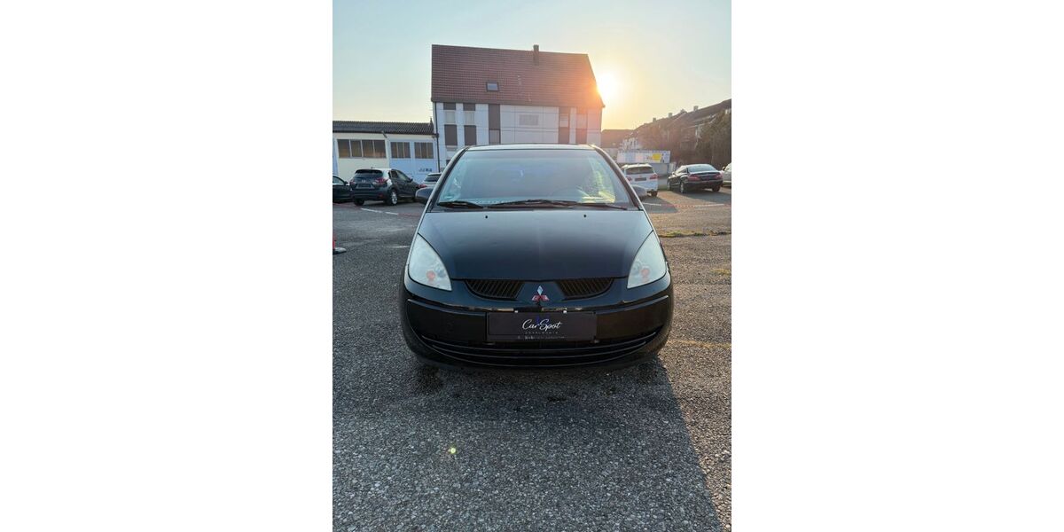 Mitsubishi Colt 125.000 km 1.750 &euro; Asbach-Bäumenheim 86663