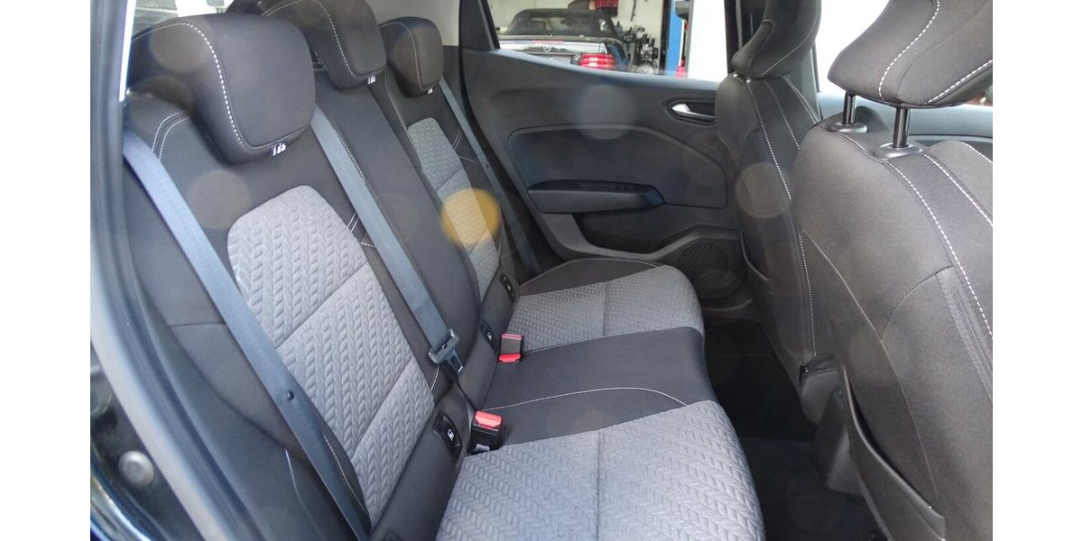 Renault Clio 1,0l Evolution Navi Rückfahrkamera, Einparkhi 31.015 km 12.790 &euro; Rodgau 63110