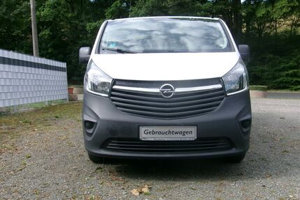 Opel Vivaro 131.400 km 7.000 &euro; Trusetal 98596