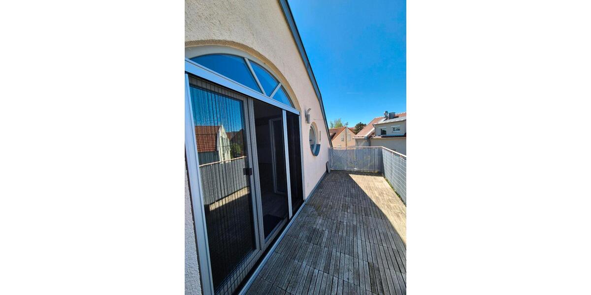 Dachgeschoßwohnung Ingolstadt Nordost - 2 Zimmer, 55 m&sup2;, 900&euro; | Angebot:26383209