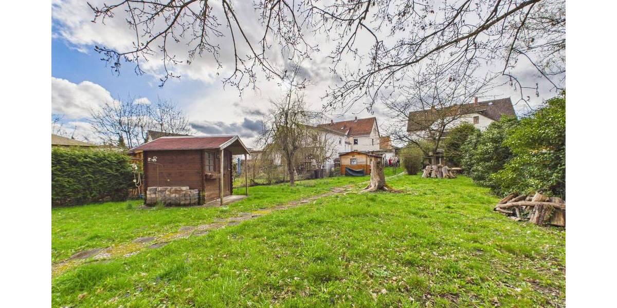 Doppelhaushälfte Gießen Kleinlinden - 7 Zimmer, 178 m&sup2;, 350.000&euro; | Angebot:26119405